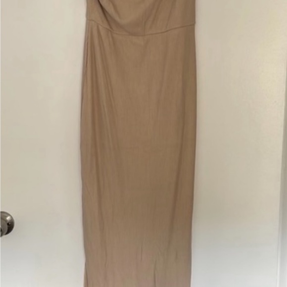 Petal and Pup wilabelle and xanthia dresses - Picture 4 of 11